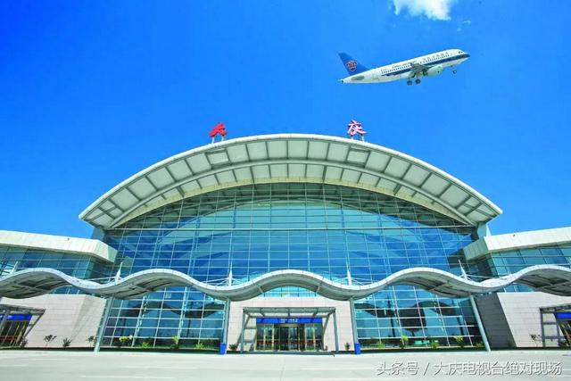 国航怎么在微信上办理值机（萨尔图机场开通微信值机 旅客可用手机办理）