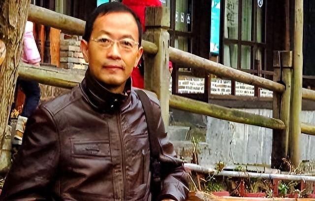 建议把中国分成7个国家，愿为美国战死，北大教授为何口出狂言？
