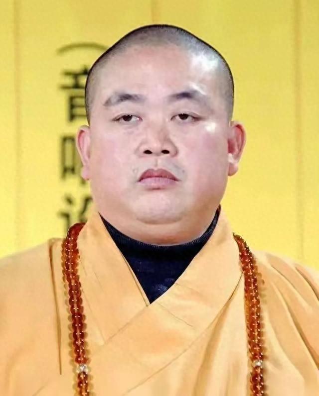 拔出萝卜带出泥！释永信刚被查，央视名嘴刘芳菲就受到了牵连