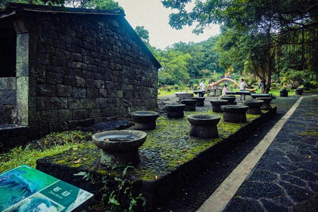全球最大火山地质公园竟在中国！比冰岛火山震撼，居然免费！