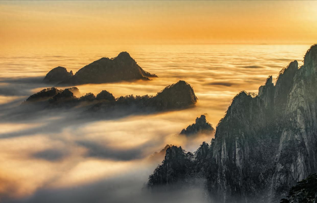 黄山也是名山，可为啥没挤进五岳之中呢？想进五岳榜有多难？