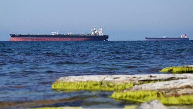 特朗普下达全面封锁令，没收中国香港油轮，此举是否冲击全球能源秩序