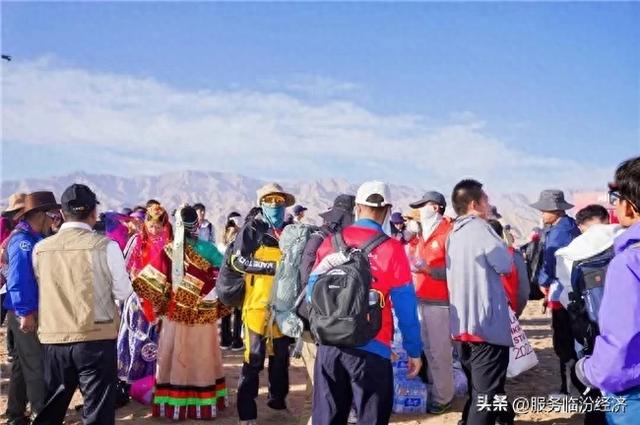 “问道昆仑山，逐梦格尔木”格尔木第一届徒步大会圆满落幕