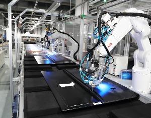 “AI+”全线出击，长虹控股集团打造智能经济“中国方案”