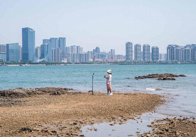 漫步青岛海滨