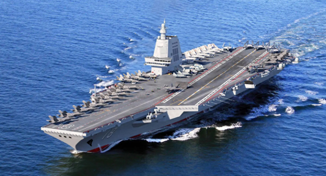 世界最强航母俱乐部添新成员！中国004航母将亮相，排量超10万吨
