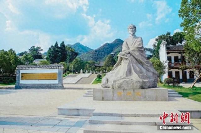 人这一辈子，一定要去一趟黄庭坚故里！