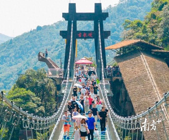 72.58万人次，6.31亿元！清新双节旅游人次增长率全市第一