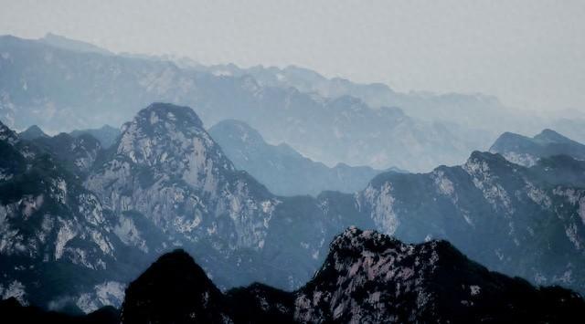 我是台湾人，刚从泰山回，实在忍不住想说：泰山给我三点印象