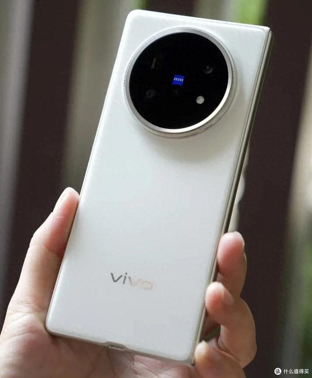 买了vivo X Fold5一个月，不吹不黑分享使用感受，优缺点一清二楚