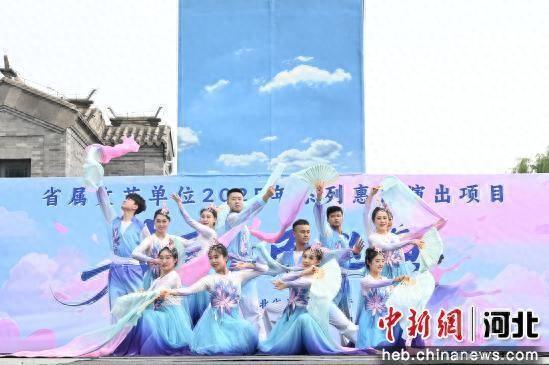 秦皇岛昌黎：文化惠民点亮群众生活