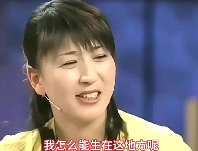 闫学晶事件再升级！官媒下场发文锐评，言辞犀利	，句句直戳她心窝