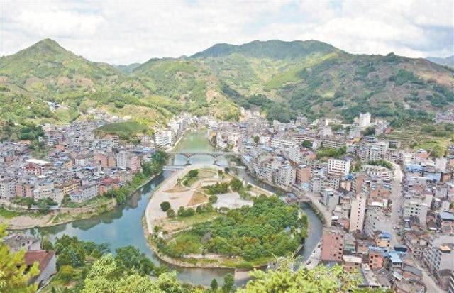 逃离荒凉的沙滩攻略（寿宁斜滩马濑浔昔日荒凉大沙滩 今朝生态观光地）