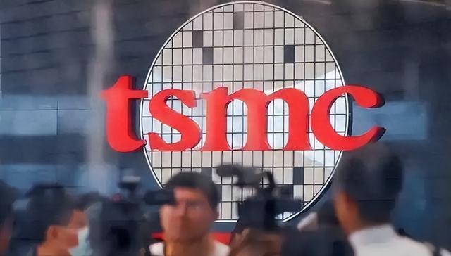 对台制裁正式开始？中国商务部出手，外媒：台积电在美难以成功