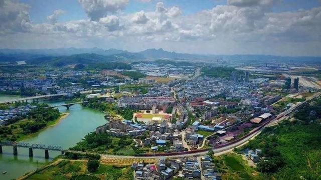 [广西 柳州市鱼峰区雒容镇]