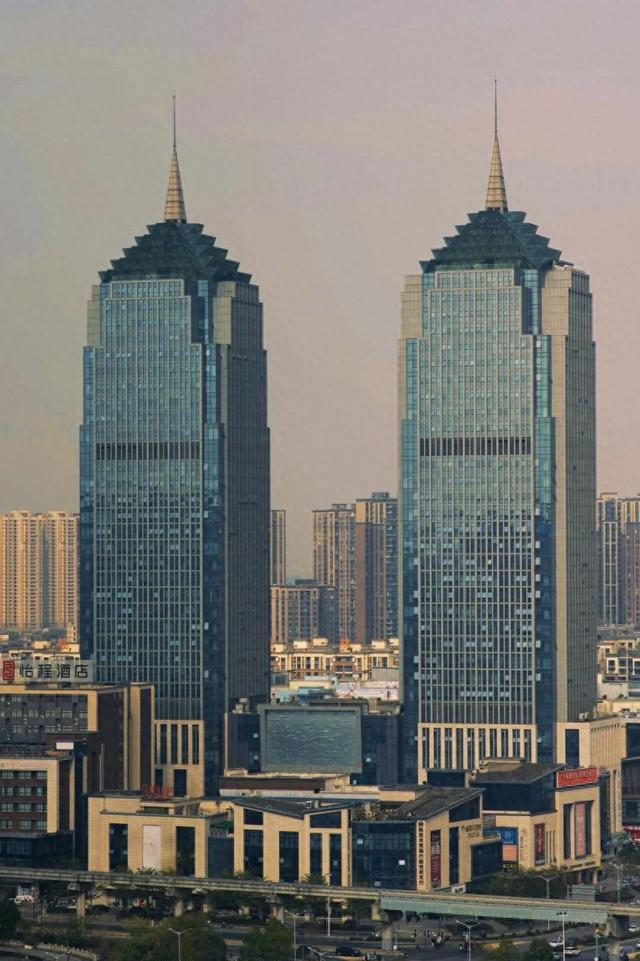 重楼叠宇间，邂逅桂林别样风情！