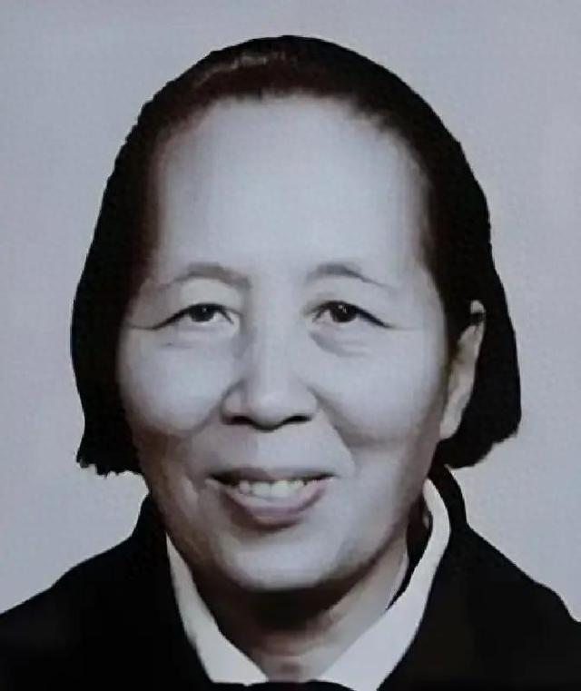 “李源潮”的母亲吕继英简介：18岁入党	，江苏妇女解放运动的先驱