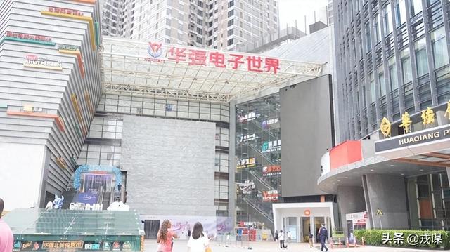 华强北杀疯了！老外从旅游党变扫货党，薅羊毛薅到值回机票钱