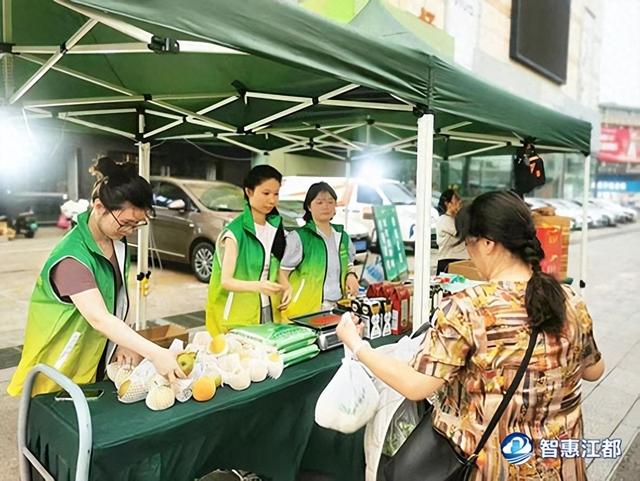 沧州吴桥团购网站建设（线下展销线上团购直播带货江都供销总社多维发力破解农产品销售难）