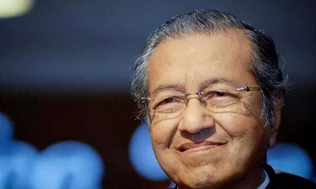 换了领导人，就马上跟美国签署“毒丸条约”，中马关系翻天巨变！