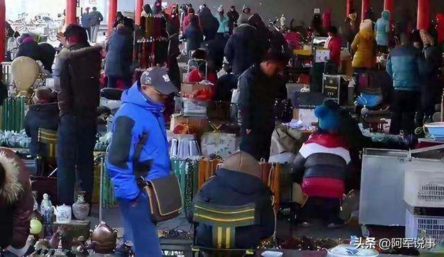 大量日本游客涌入北京，打着旅游幌子不去旅游不吃美食，为啥来？