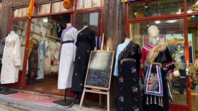日收入可达万元？揭秘旅拍行业背后乱象