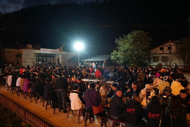 贵州百里杜鹃：“温泉＋”让冬日“热资源”变身经济“热引擎”