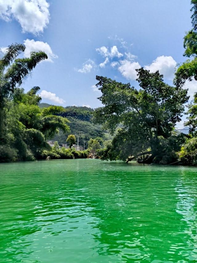 世界上只有贵州才有的独一无二的十四大奇景