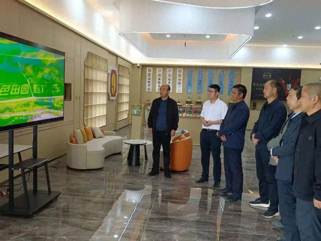 民乐县大堵麻河水资源保护利用所：参观“京东·民乐优选特产馆” 探讨共同发展新路径