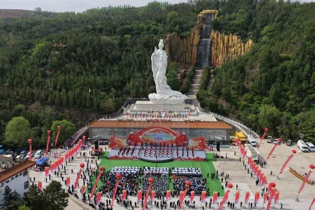 山西古县第十九届“天下第一牡丹”文化旅游月系列活动开幕
