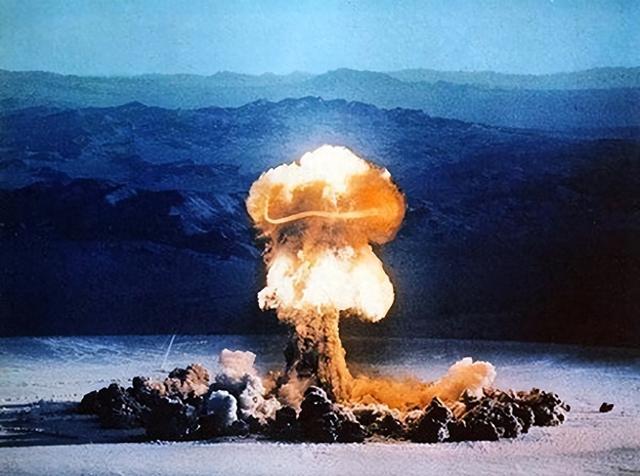 日本专家：投降不是因为美国原子弹，而是苏联公告把日本逼入绝境