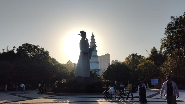 吉安文旅大使，江西被“提灯定损”网暴之时，他让江西逆风翻盘