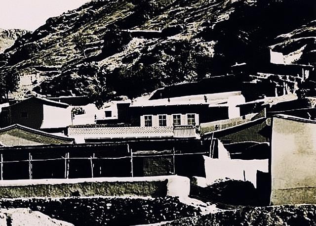 在张家口经营了五十年的俄国“客邮局