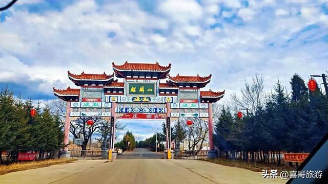 鸡西麒麟山寻麟记：一座灵山的自然奇观与文化秘境