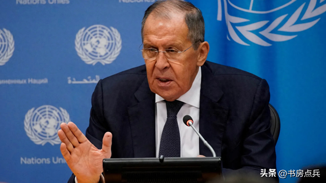 迈阿密会谈前夕	，俄外长直言欧洲不必参与