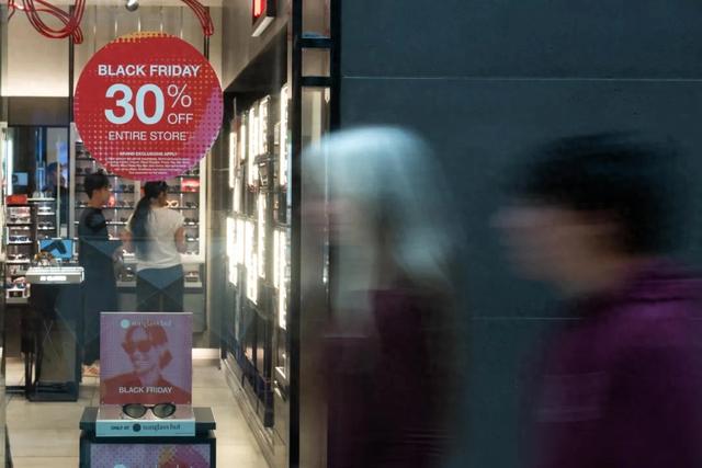 三成美国人承认“偷了”