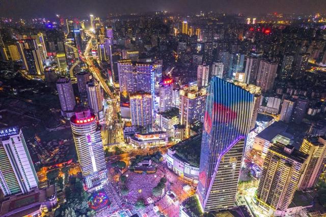 重庆首发五条特色漫游消费路线 邀你共赏山城烟火