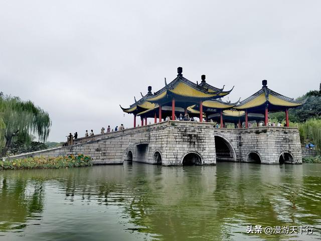 烟雨中重游瘦西湖，狂拍美景，整个人醉卧美景中