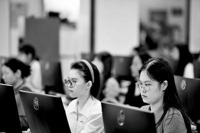 高中化学必修二优化设计答案（高考试题变了）