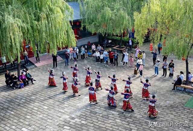 山西襄汾：游玩龙澍峪 赏苗侗风情