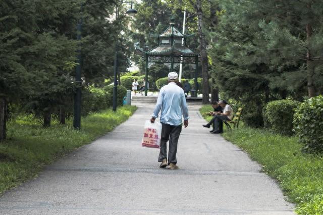 人老了什么最重要