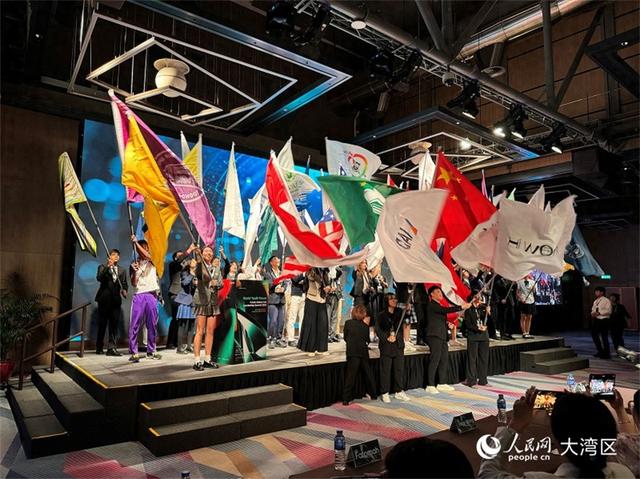 世界青年论坛“未来博雅领袖峰会”在澳门开幕