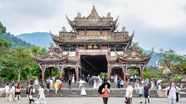 2025暑期城市文旅数据报告出炉：成都跻身热门旅游城市TOP5、“演唱会之城”TOP3