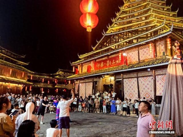 桂林《印象·刘三姐》圈粉海内外游客