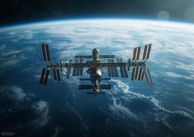 旅行者号发现太阳系边缘54,000 - 90,000 华氏度的火墙