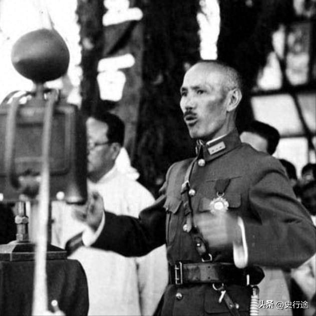 蒋介石败逃台湾之前，谁在掌管台湾，为啥老蒋一去他要拱手奉上？