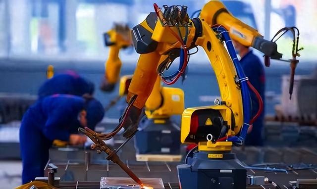 反转！外资撤离印度越南？美媒大胆预言：中国西部将成新世界工厂