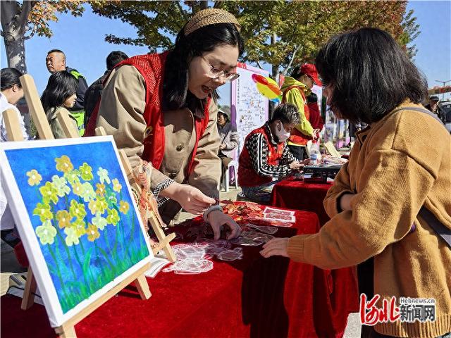 记者走基层｜赏枫林美景 享秋日“盛宴”