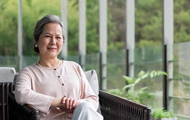 明明都是70岁	，为啥有人显老，有人却看上去很年轻？老实说出原因