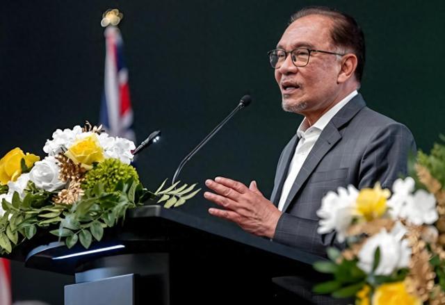 中国不准参与？马来西亚急忙否认: 特朗普将赴东盟峰会, 无附加条件